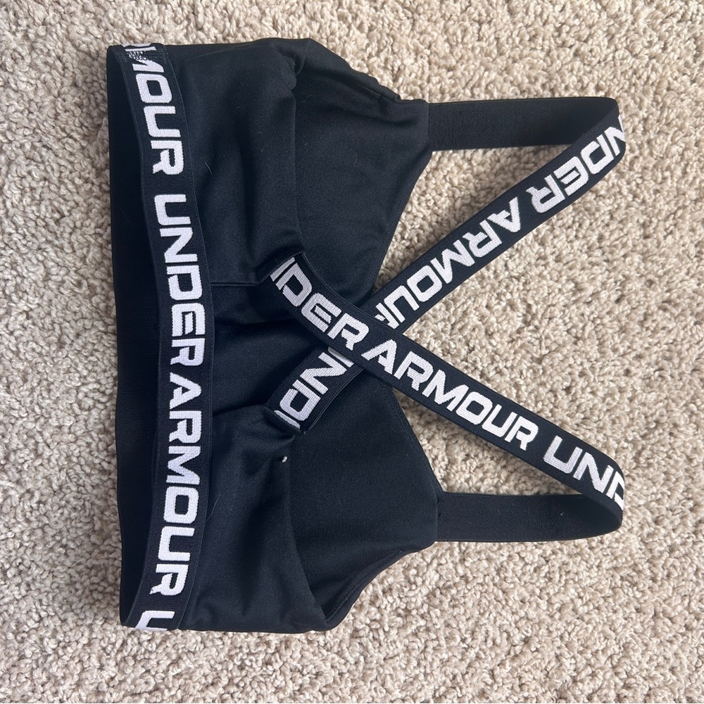 Under Armour Black Cross-Back Bra